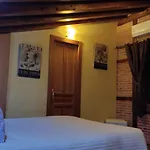 Hostal Segovia