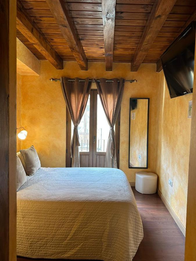 Adults Only Segovia